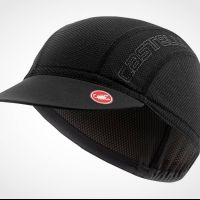 La gorra ciclista: un accesorio clave para protegerse del sol y el calor veraniego