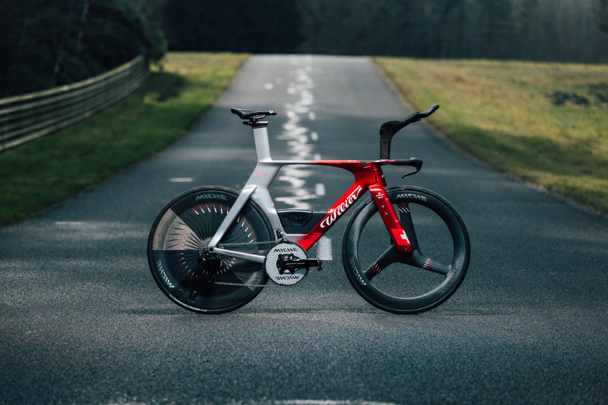 La Wilier Supersonica SLR impresiona en su debut en la contrarreloj de la París-Niza 2025