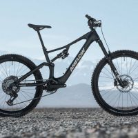 Amflow rompe el guion de las e-MTB con sus nuevas PX y PR con motores Avinox M2S y M2