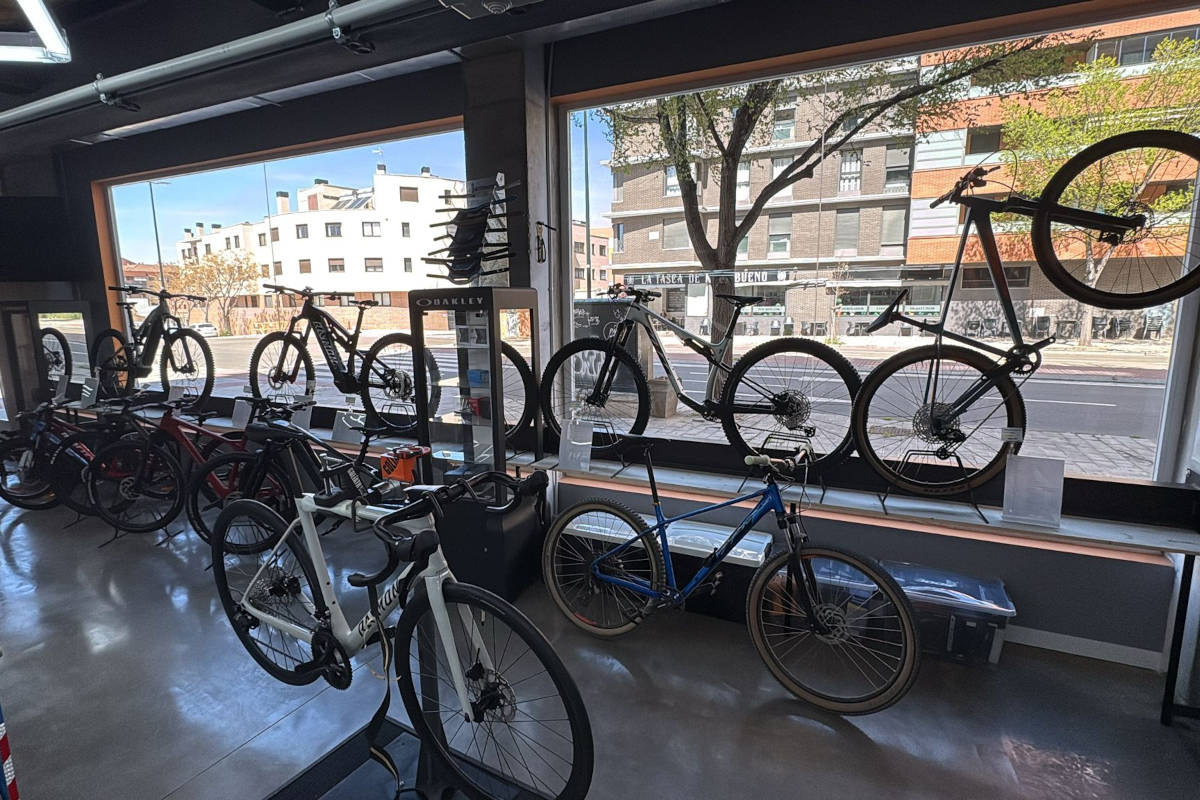 Tienda de Miralbueno en Zaragoza. Imagen: Bicimarket