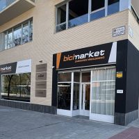 Bicimarket lleva su modelo de tienda de proximidad a Miralbueno con un nuevo espacio de venta y taller en Zaragoza