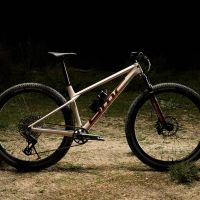 BMC Twostroke 01 2027: la rígida que rompe los límites del XC moderno
