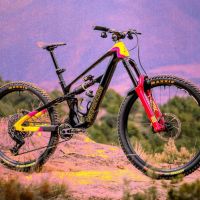 Cannondale Bad Habit 2026: así es la nueva endurera de carbono con montaje mullet y ADN de Copa del Mundo