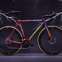 Cannondale convierte la CAAD14 en una pieza de coleccionista con una edición limitada creada junto a Team Dream