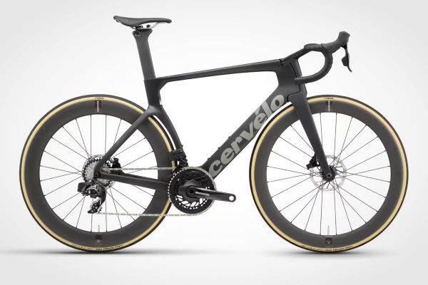 Decathlon tiene una de las mejores bicicletas de carretera del mercado en stock: la Cervélo S5 Force AXS Five Black