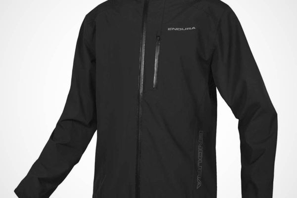 Chaqueta Endura Hummvee, impermeabilidad real a precio contenido para el día a día sobre la bici