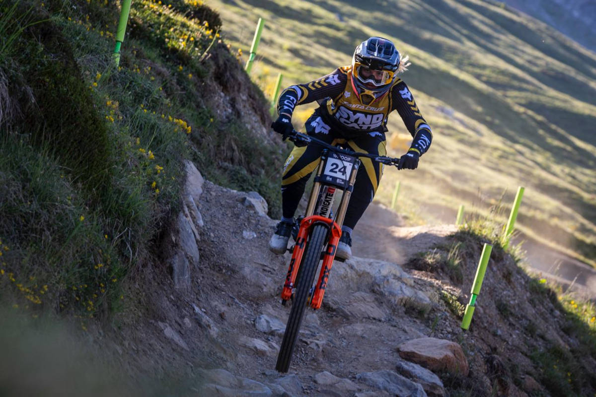 Eliana Hulsebosch (Santa Cruz Syndicate). Imagen: WHOOP UCI Mountain Bike World Series