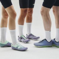 Fizik TONES: la nueva colección anual que cambia el color de zapatillas, cascos y accesorios cada temporada