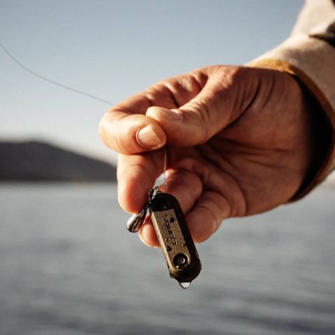 COROS entra en la pesca con HYDROP, un sensor pensado para ciclistas que también buscan precisión fuera de la bici