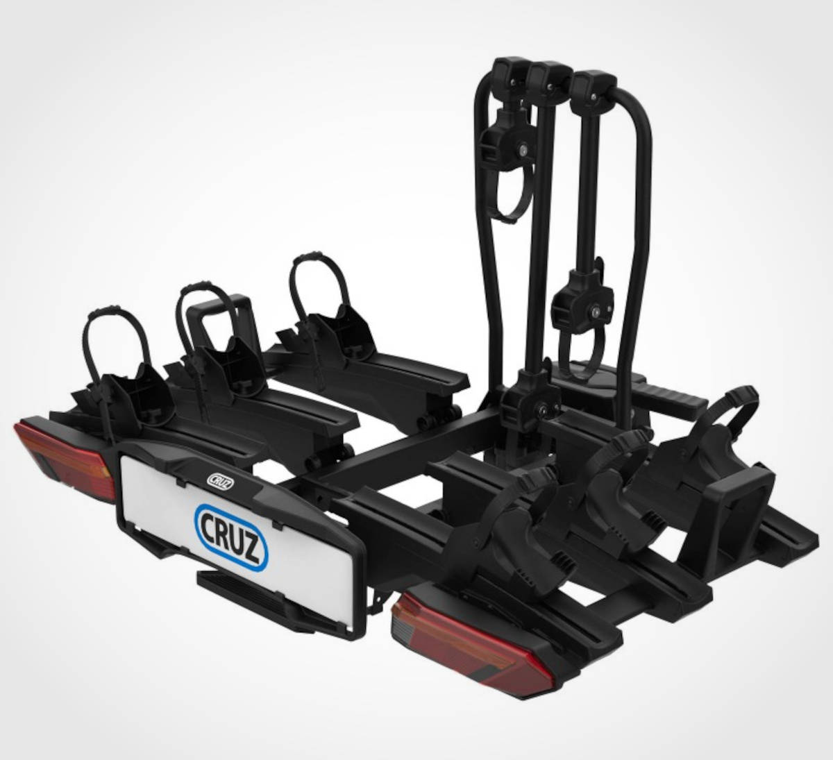 CRUZ Axler towbar - 3 bikes. Imagen: CRUZ