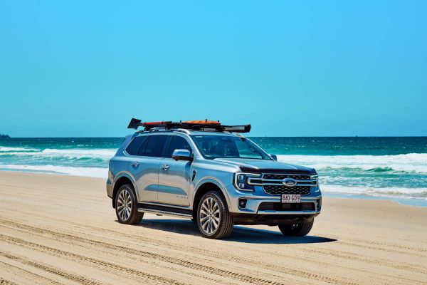 CRUZ Tanami: la nueva plataforma de techo de aluminio para 'overlanding' llega al mercado europeo