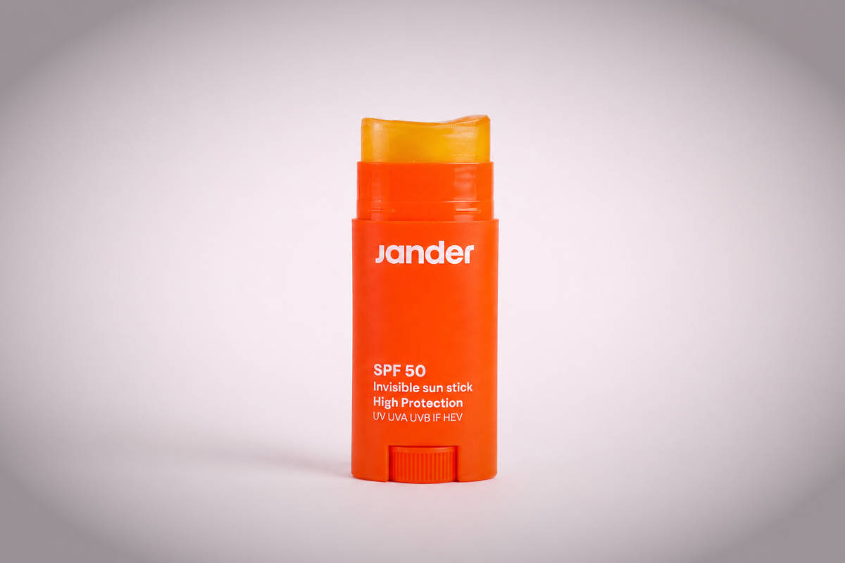 Jander protector solar en stick SPF50. Imagen: TodoMountainBike