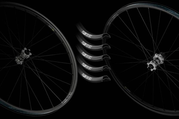 e*thirteen Sidekick Flux: nuevas ruedas para MTB con bujes anti-kickback y llantas más flexibles
