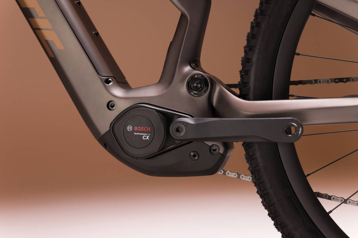 Fantic Sierra Factory Volcanic Bronze. Imagen: Fantic