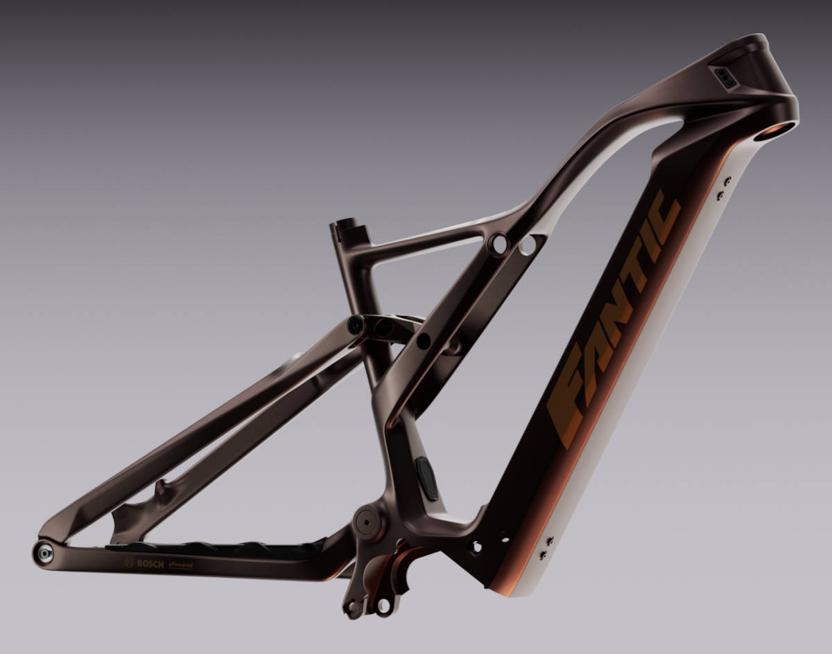 Fantic Sierra Factory Volcanic Bronze. Imagen: Fantic