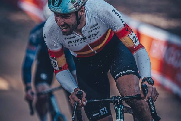 Felipe Orts firma su mejor temporada y alcanza el séptimo puesto en el Ranking UCI de Ciclocross