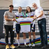 Titouan Perrin-Ganier y Gaia Tormena agrandan su leyenda en Barcelona con dos títulos mundiales históricos