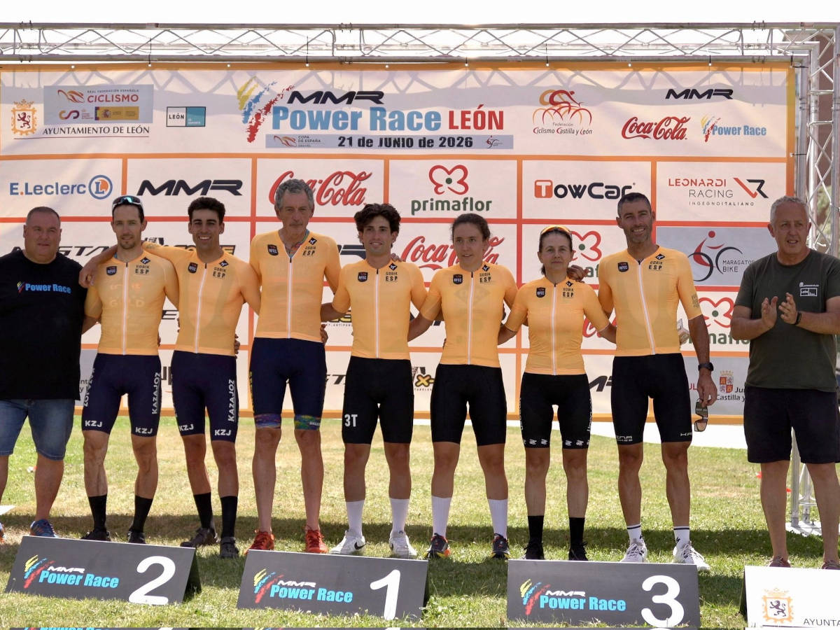 Ganadores de la MMR Power Race de León. Imagen: RFEC