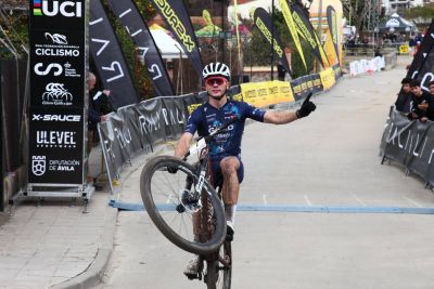 David Campos y Estíbaliz Sagardoy dominan el Gran Premio Internacional Candeleda-Gredos de la Copa de España de XCO