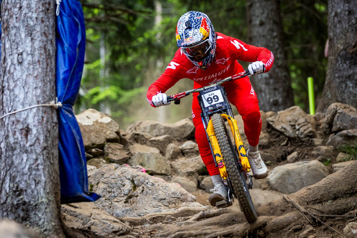 Finn Iles. Imagen: WHOOP UCI Mountain Bike World Series