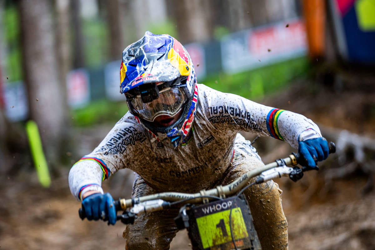 Valentina Höll. Imagen: WHOOP UCI Mountain Bike World Series