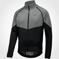 Una chaqueta 2 en 1 para ciclismo que baja de precio: la Gorewear Windstopper Phantom, ahora en liquidación