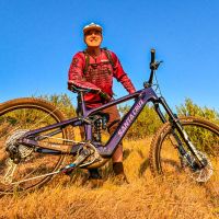 Hans Rey abre una nueva etapa con Santa Cruz y Bosch tras cerrar casi cuatro décadas ligadas a GT