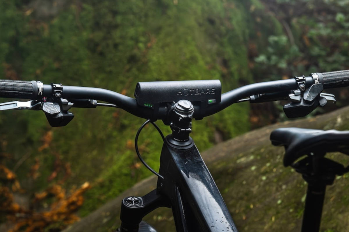 HotBars lleva el manillar calefactado a la bicicleta: así funciona una propuesta pensada para seguir rodando en invierno