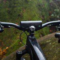 HotBars lleva el manillar calefactado a la bicicleta: así funciona una propuesta pensada para seguir rodando en invierno