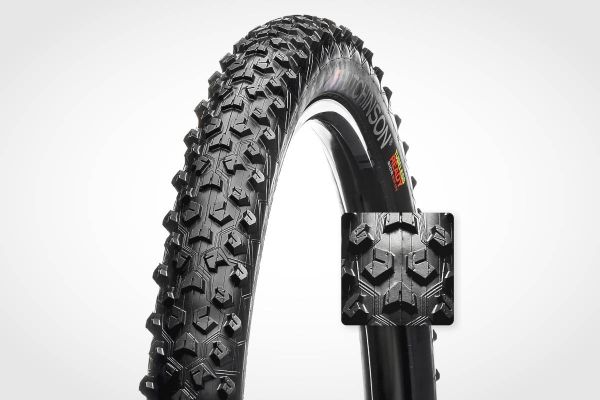 Hutchinson Taipan XC: una cubierta MTB polivalente para rodar rápido cuando el terreno no se decide