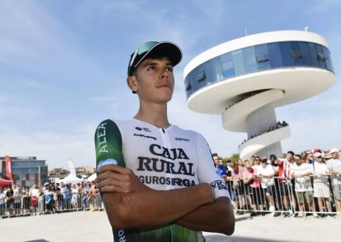 Jaume Guardeño del Caja Rural-Seguros RGA, en la UCI tras un grave accidente en carretera mientras entrenaba