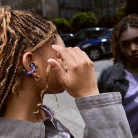 JBL Soundgear Clips: unos auriculares diferentes para los ciclistas que entrenan en rodillo