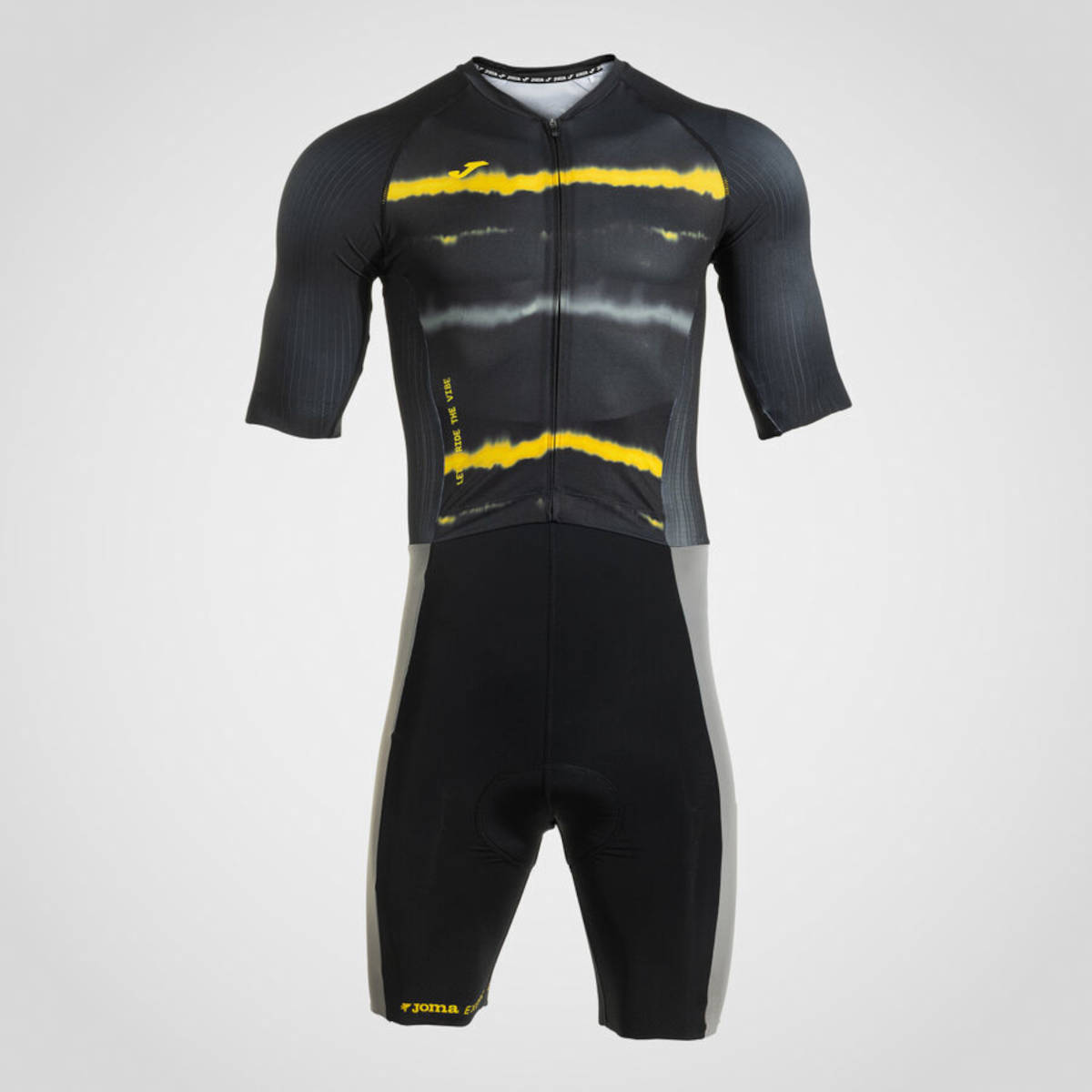 Mono para ciclismo de la marca. Imagen: Joma