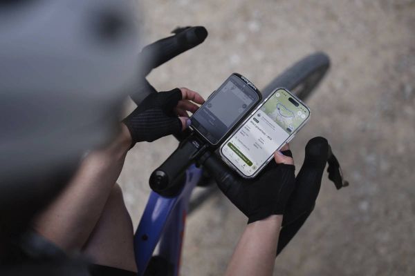 Komoot y Wahoo eliminan pasos: las rutas ya pueden enviarse al ciclocomputador con un solo toque