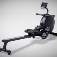 La máquina de remo de Decathlon que muchos ciclistas están descubriendo para mejorar su forma física sin salir de casa