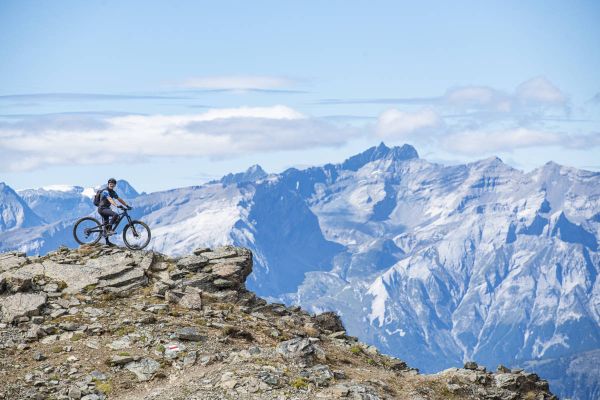 Lenzerheide, más allá de la Copa del Mundo: el viaje improvisado de Joe Barnes que redescubre el placer de rodar sin presión