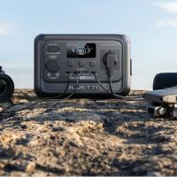 Las 2 estaciones de energía portátiles que más sentido tienen para ciclistas en rutas, bikepacking y emergencias