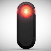 Las luces inteligentes para bicicleta ya no son un simple accesorio: así mejoran la seguridad real sobre el asfalto