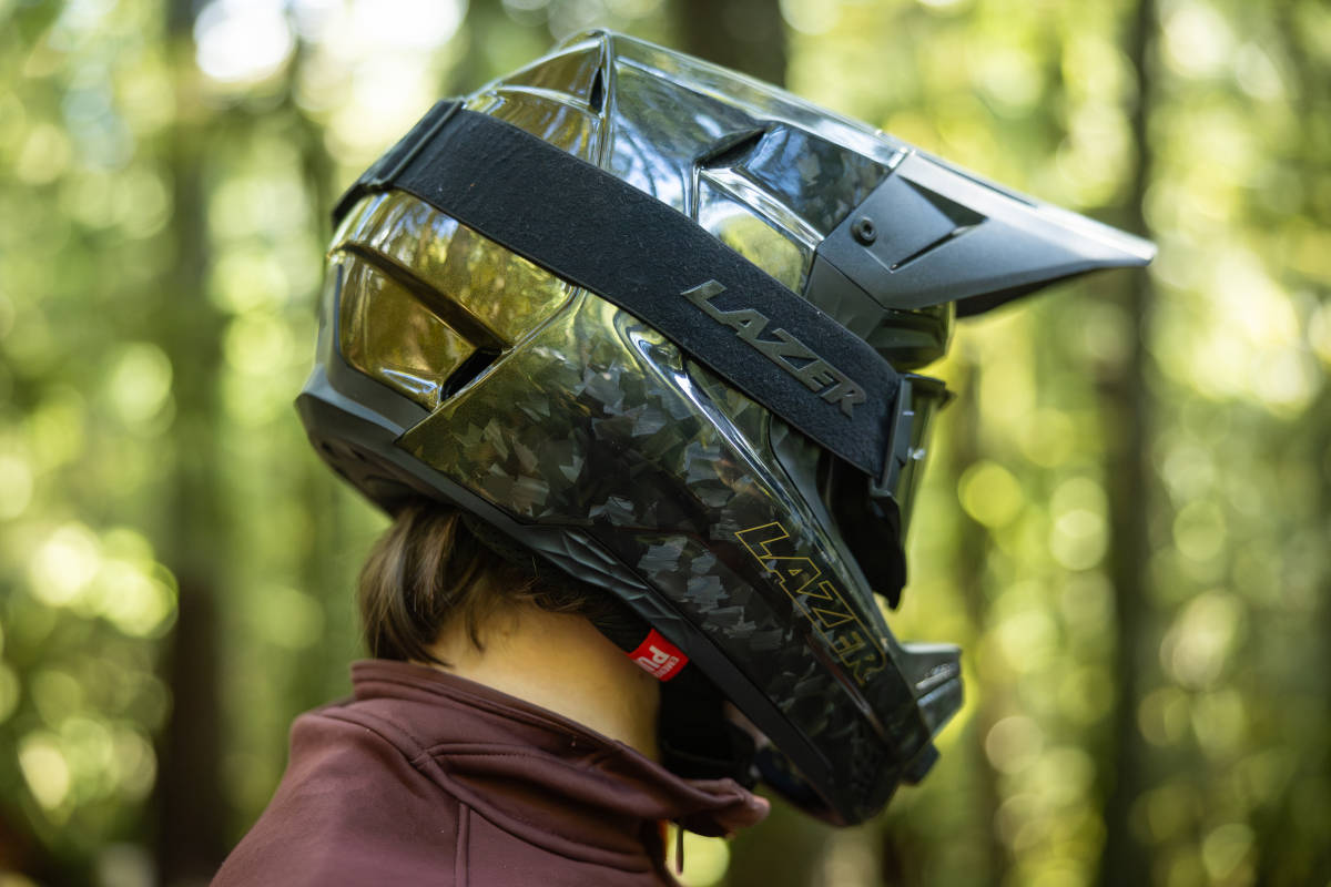 Lazer A-Line KinetiCore: carbono, ASTM y doble EPS para entrar en el MTB más exigente