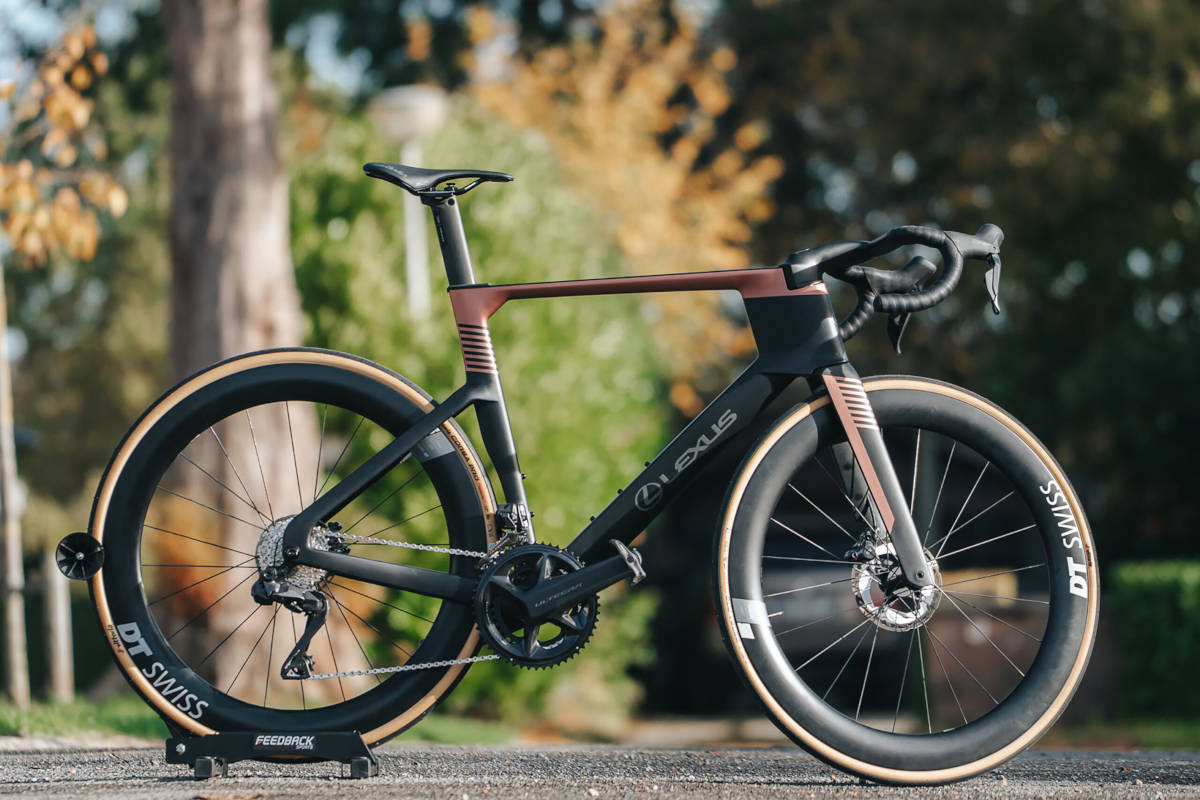 Lexus Race Bike. Imagen: Lexus