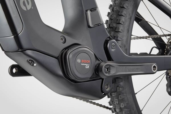 El verdadero límite de las e-MTB: lo que el software puede (y no puede) cambiar en la potencia