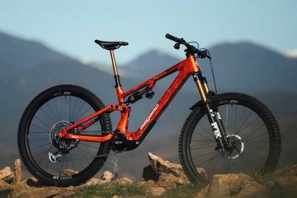 Megamo Reason 2027: así cambia una de las e-MTB más ambiciosas del mercado con el nuevo Avinox M2S