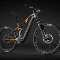 Merida Lithos: así es la nueva súper-enduro eléctrica de carbono con hasta 174 mm de recorrido y motor Bosch