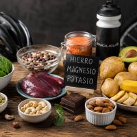Minerales clave para ciclistas: cómo afectan el hierro, el magnesio y el potasio al rendimiento sobre la bicicleta