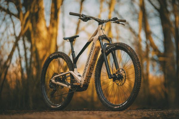 Mondraker renueva las Prime y Prime X para 2026 con motor Bosch CX Gen 5 y batería de 800 Wh