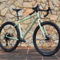 Nordest Kutxo 2: cuadro de acero, ruedas de MTB y espíritu gravel para viajar lejos de verdad