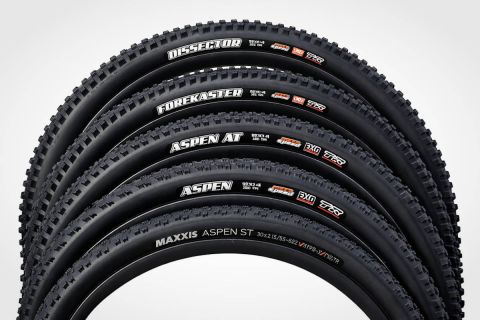 Maxxis refuerza su gama de XC con el Aspen AT, actualiza el compuesto Maxx Terra y apuesta fuerte por las 32 pulgadas