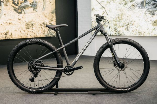 Nukeproof Tracker: una MTB rígida de aluminio que recupera la esencia del Mountain Bike desde 599 euros