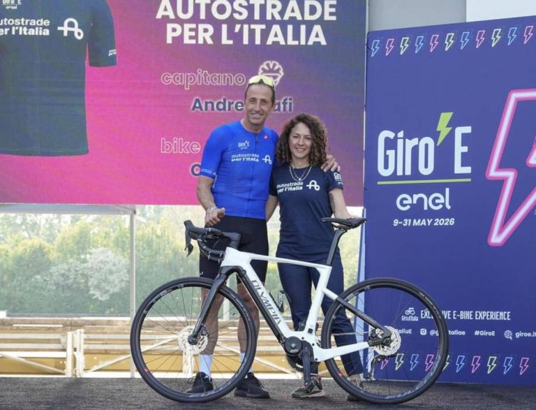 Olympia se apoya en Andrea Tafi y en un nuevo motor Polini para dar visibilidad a su Superfast en el Giro-E 2026