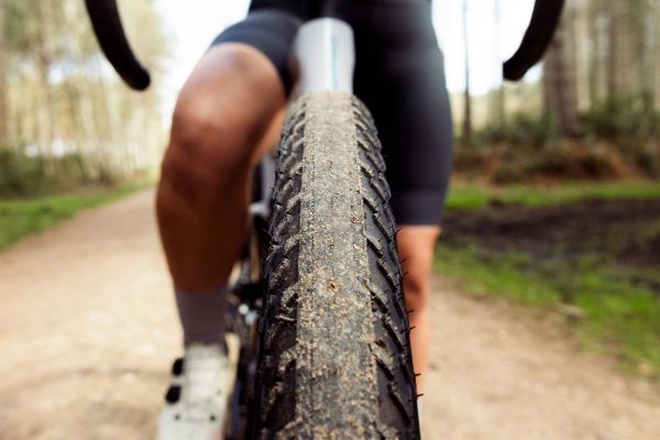 Panaracer mueve ficha en el Gravel con un neumático pensado para no cambiar de cubierta según el terreno